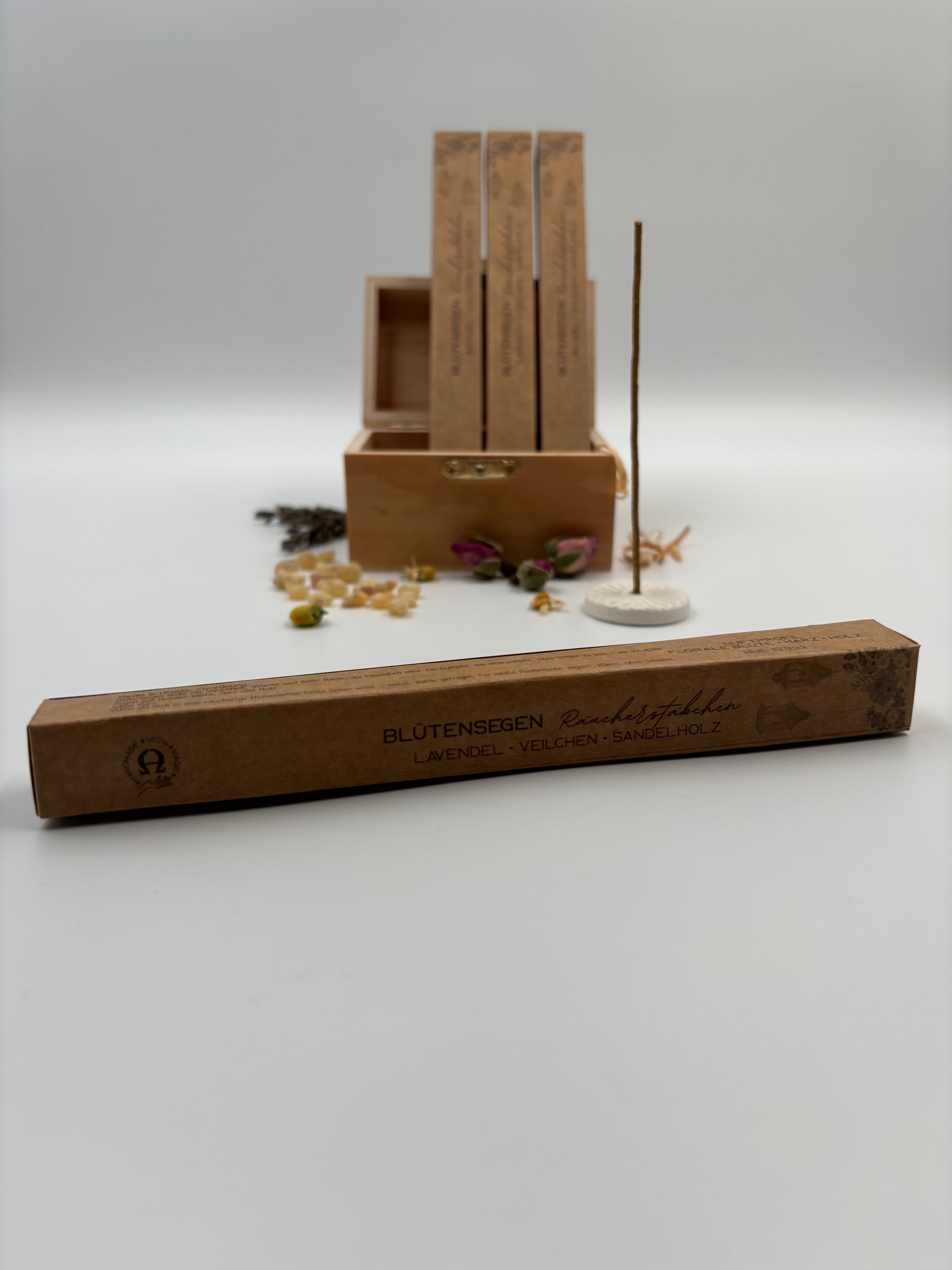 Räucherstäbchen – Blütensegen · Weichheit, Wärme & Segen | 10 Stück
