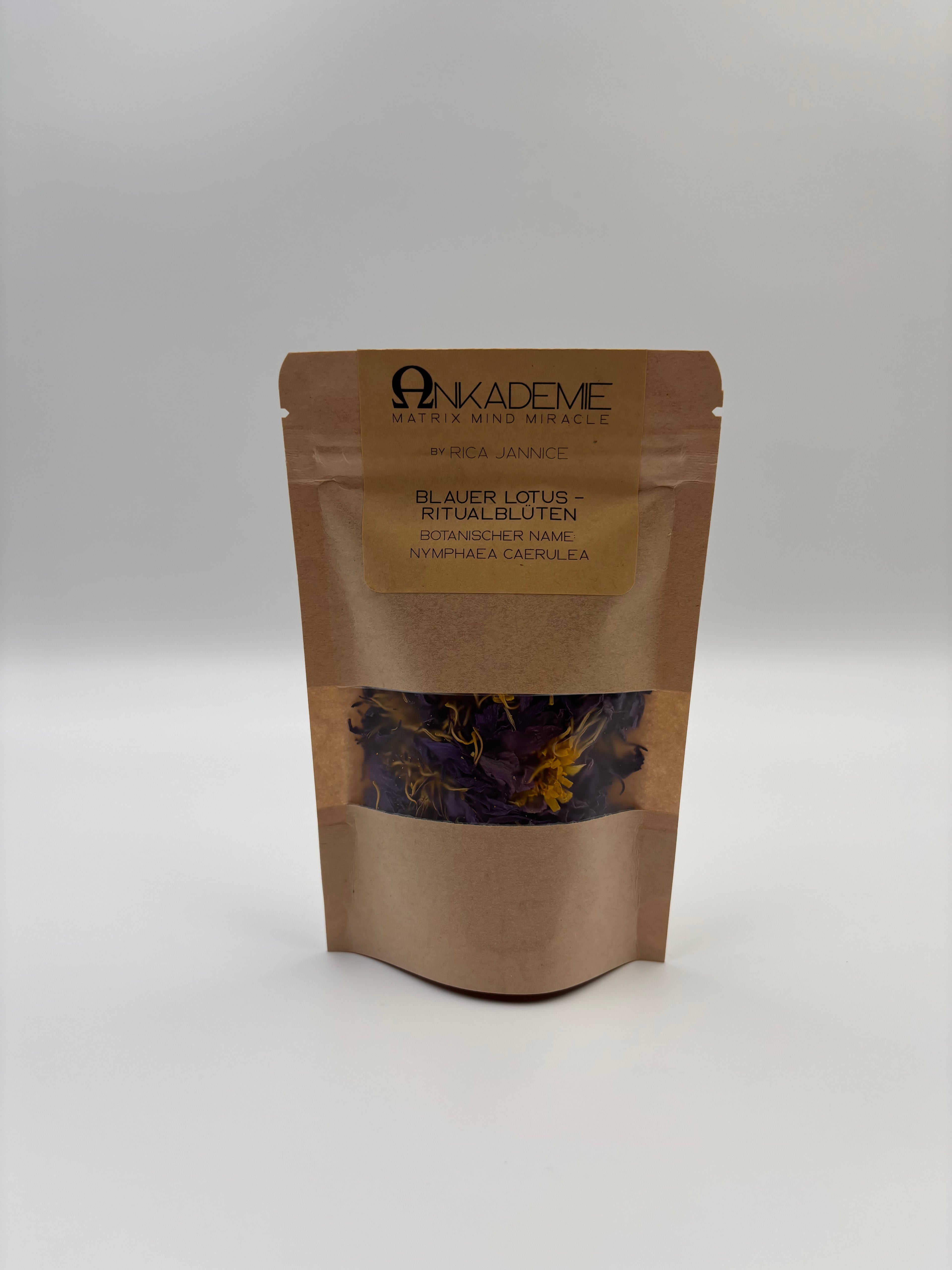 Blauer Lotus – Ritualblüten · Übergang & nächtliche Einkehr